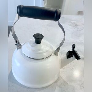 Le Creuset Tea Kettle 🫖🍵